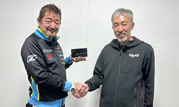 FIA-F4選手権 大阪八郎選手が参戦100戦達成！